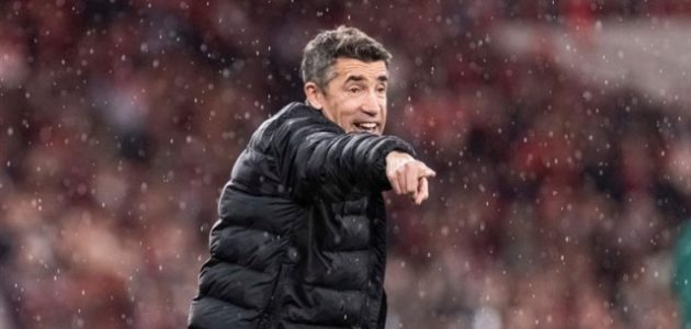 مدرب بنفيكا يوجه تحذيرًا لبرشلونة رغم الهزيمة على أرضه
