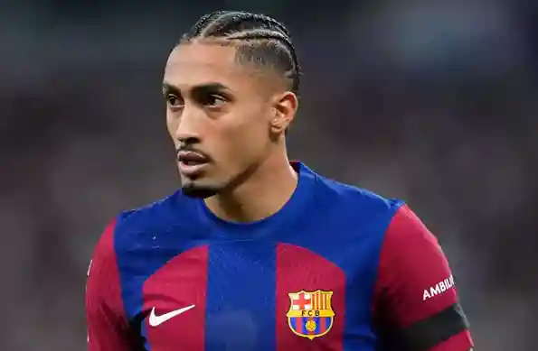 تفاصيل العقد الجديد للاعب رافينيا مع نادي برشلونة
