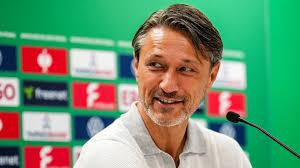 دورتموند يمدد عقد مدربه كوفاتش
